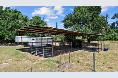 7747 Cattle Trail Road, Midway, TX 75852 - Photo 26