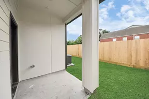 4338 Avron Dr, Stafford, TX 77477 - Photo 6