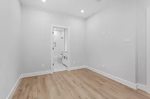 804 Schweikhardt St, Houston, TX 77020 - Photo 8