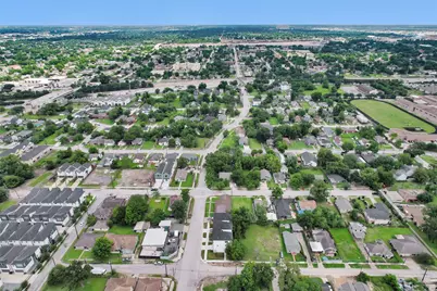 804 Schweikhardt St, Houston, TX 77020 - Photo 44