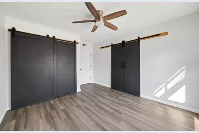 1811 Stoney Brook Drive #91, Houston, TX 77063 - Photo 18