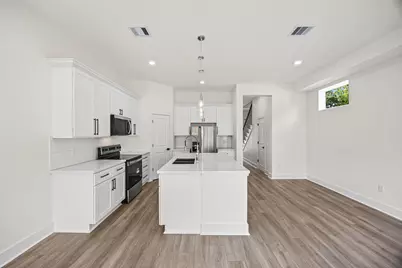 443 Hahlo Street, Houston, TX 77020 - Photo 12