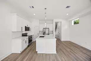 443 Hahlo St, Houston, TX 77020 - Photo 12