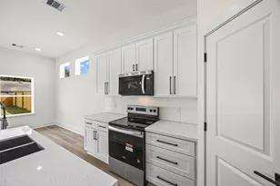 443 Hahlo St, Houston, TX 77020 - Photo 14