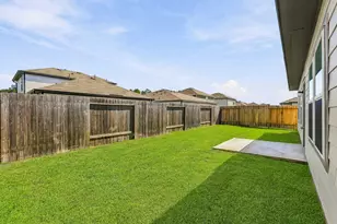 10627 Crockett Meadows Blvd, Conroe, TX 77306 - Photo 20