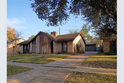 2847 Field Line Drive, Sugar Land, TX 77479 - Photo 2