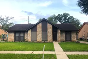 2847 Field Line Dr, Sugar Land, TX 77479 - Photo 1