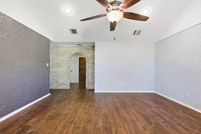 3721 Avenue R, Rosenberg, TX 77471 - Photo 10