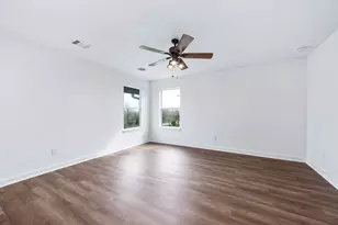 12827 Sandpiper Rd, Angleton, TX 77515 - Photo 18