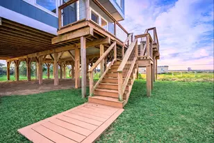 12827 Sandpiper Rd, Angleton, TX 77515 - Photo 4