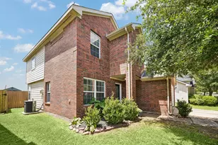 13926 Tinsley Ct, Houston, TX 77014 - Photo 2