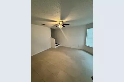 2722 8th Avenue N, Texas City, TX 77590 - Photo 2