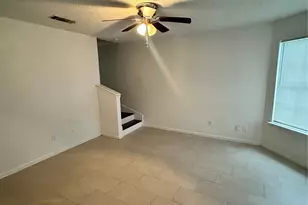 2722 8th Ave N, Texas City, TX 77590 - Photo 2