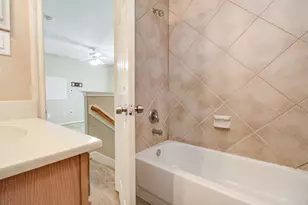2211 Naomi St, Houston, TX 77054 - Photo 20