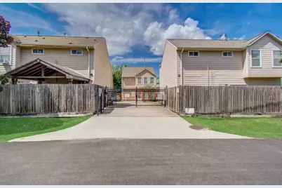 2211 Naomi Street, Houston, TX 77054 - Photo 4