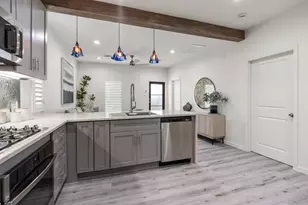 1116 Nadine St, Houston, TX 77009 - Photo 10