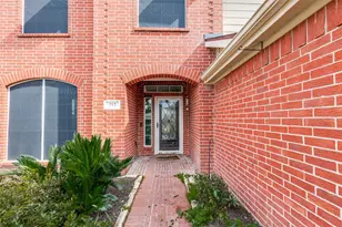 212 Cedar Branch Dr, League City, TX 77573 - Photo 4