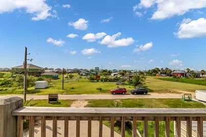 145 Jewel Drive, Port Bolivar, TX 77650 - Photo 12