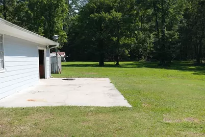 213 Fm 2558 E, Broaddus, TX 75929 - Photo 6