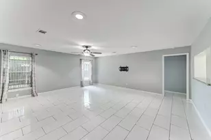 11819 S Nottingham Cir, Houston, TX 77071 - Photo 20