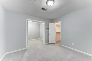 11819 S Nottingham Cir, Houston, TX 77071 - Photo 24