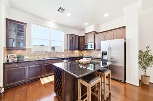 6363 Fairdale Ln, Houston, TX 77057 - Photo 8