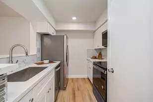 1100 Augusta Dr, Houston, TX 77057 - Photo 10