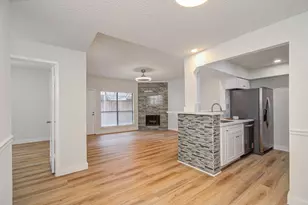 1100 Augusta Dr, Houston, TX 77057 - Photo 4