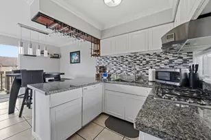 8211 Katy Fwy, Houston, TX 77024 - Photo 4