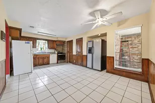 9318 Benning Dr, Houston, TX 77031 - Photo 18