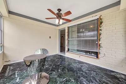 9318 Benning Drive, Houston, TX 77031 - Photo 12