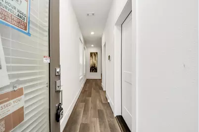 7504 Carver Road #E, Houston, TX 77088 - Photo 4