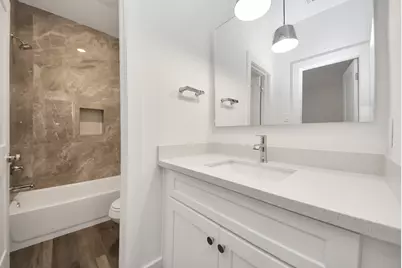 7504 Carver Road #E, Houston, TX 77088 - Photo 38