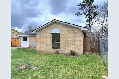 12935 Southspring Drive, Houston, TX 77047 - Photo 2