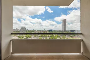 1111 Bering Dr, Houston, TX 77057 - Photo 14