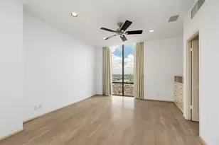 1111 Bering Dr, Houston, TX 77057 - Photo 4