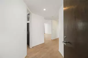 1111 Bering Dr, Houston, TX 77057 - Photo 8
