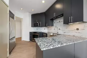 1111 Bering Dr, Houston, TX 77057 - Photo 8