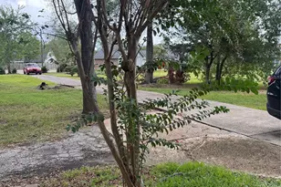 1707 Lone Eagle Cir, Crosby, TX 77532 - Photo 32