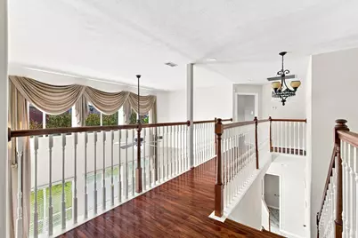 11122 W Cyrus Drive, Houston, TX 77064 - Photo 16