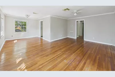 4502 Larch Lane, Bellaire, TX 77401 - Photo 2