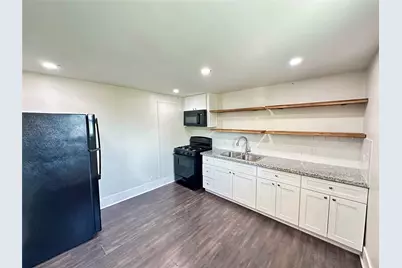 5306 Avenue O 1/2 #Rear, Galveston, TX 77551 - Photo 6