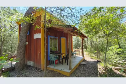 270 Country Way, Smithville, TX 78957 - Photo 4