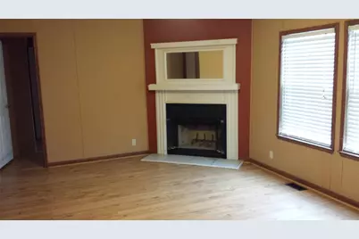 270 Country Way, Smithville, TX 78957 - Photo 18