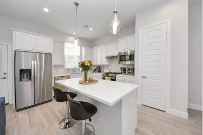 506 W Donovan Street #F, Houston, TX 77091 - Photo 8