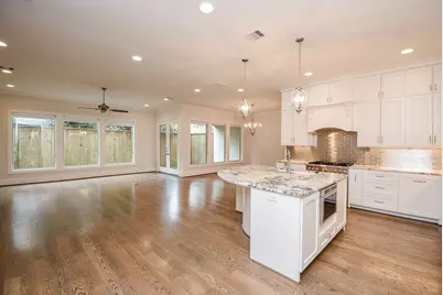 810 Remington Glade Drive, Houston, TX 77042 - Photo 4