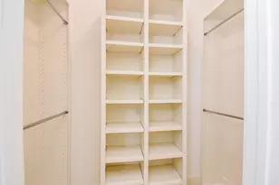 810 Remington Glade Dr, Houston, TX 77042 - Photo 20