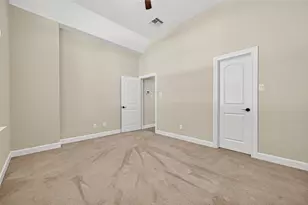 1623 Cafe Dumonde, Conroe, TX 77304 - Photo 16