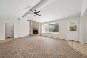 1904 Floyd Rd, League City, TX 77573 - Photo 8