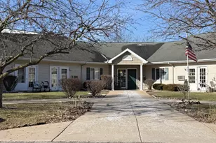 700 N Douglas Ave, Three Rivers, MI 49093 - Photo 2